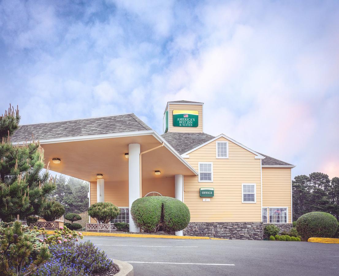Paradise Inn & Suites At Λίνκολν Σίτι Εξωτερικό φωτογραφία