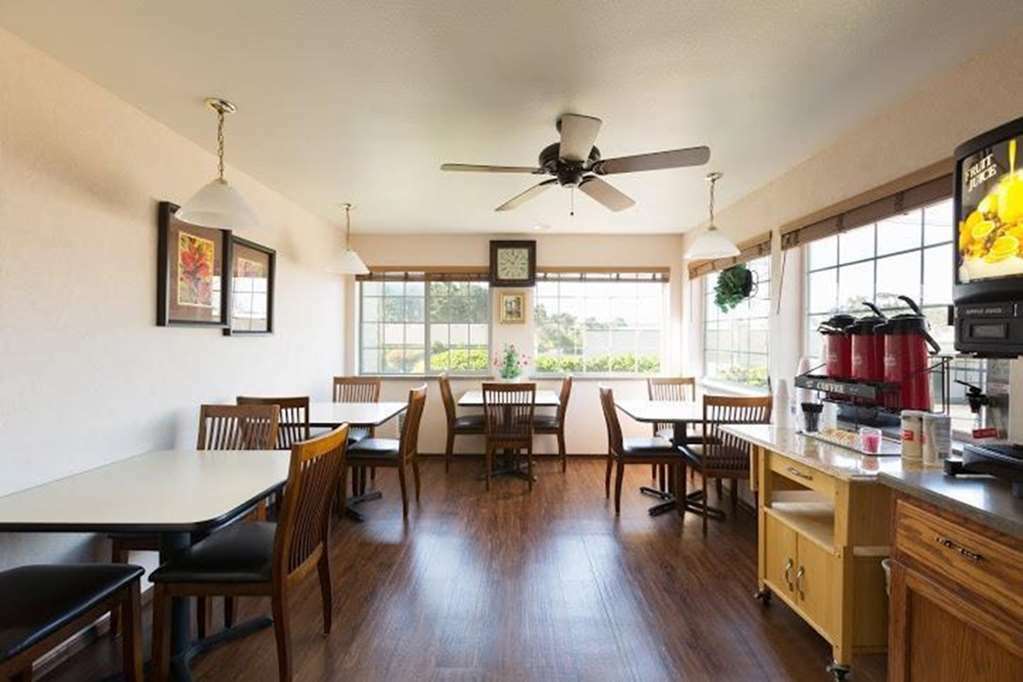 Paradise Inn & Suites At Λίνκολν Σίτι Ανέσεις φωτογραφία