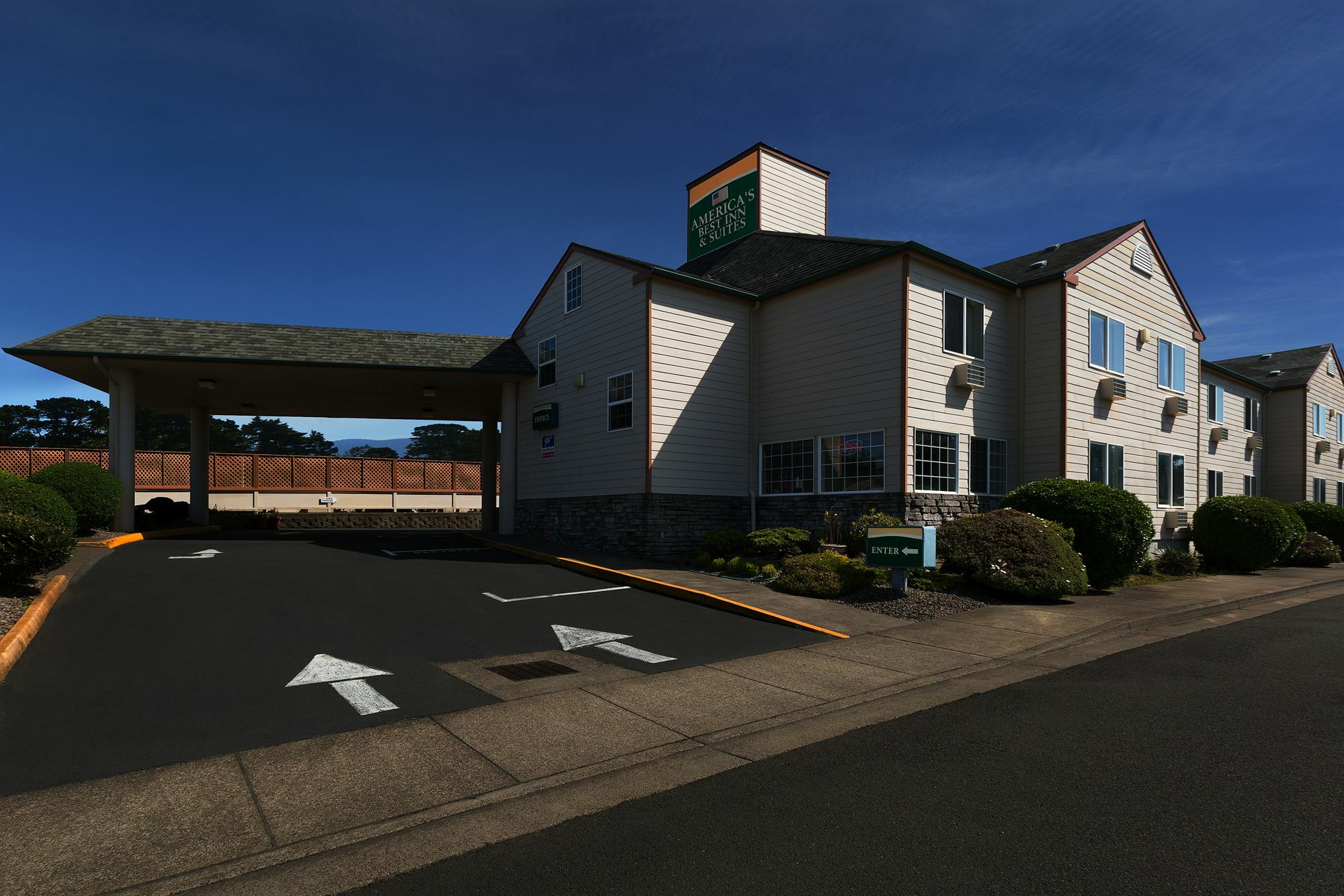 Paradise Inn & Suites At Λίνκολν Σίτι Εξωτερικό φωτογραφία